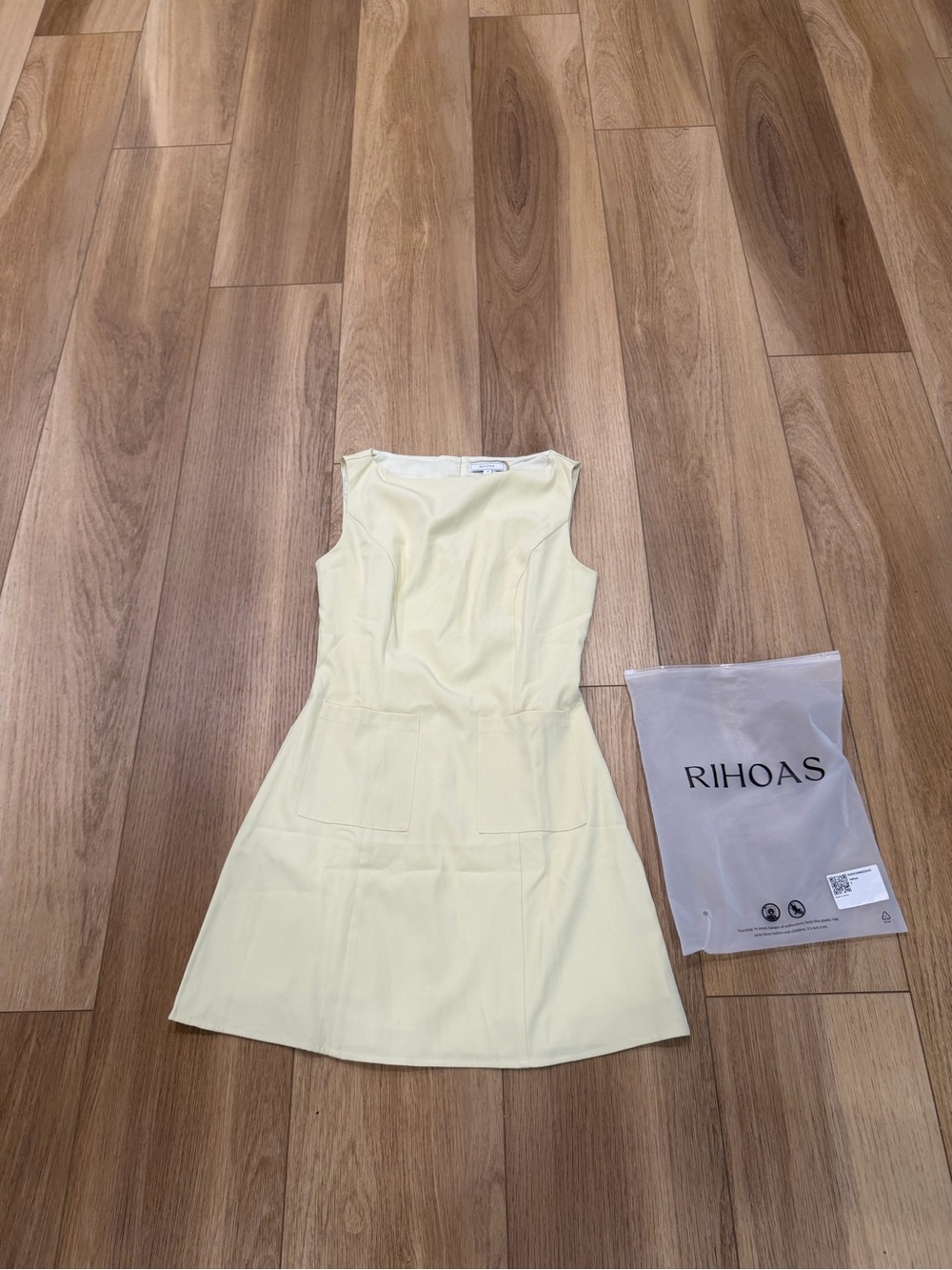 RIHOAS Light Yellow Sleeveless A-Line Mini Dress